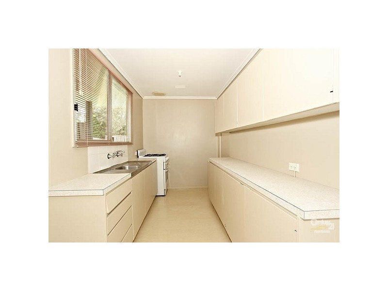 106 Rosemary Crescent, Frankston North VIC 3200