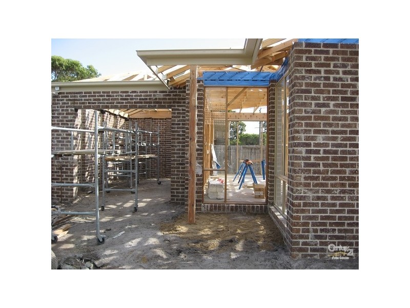 2/27 Kelso Street, Frankston VIC 3199