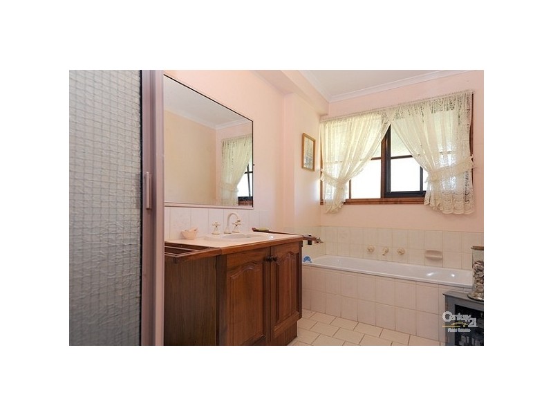 80 Donald Road, Langwarrin VIC 3910