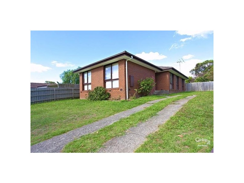 35 Gattinara Drive, Frankston VIC 3199
