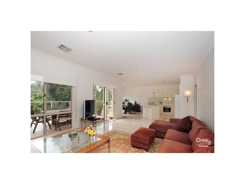 5 Sweetfern Dell, Frankston South VIC 3199