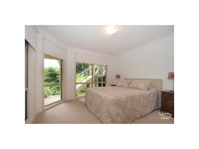 5 Sweetfern Dell, Frankston South VIC 3199