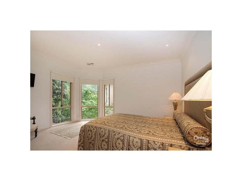 5 Sweetfern Dell, Frankston South VIC 3199