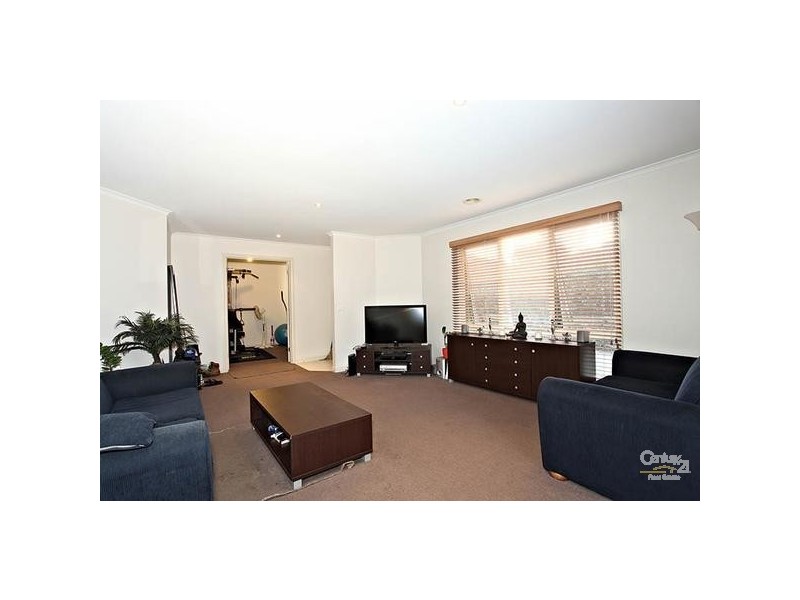 2/16 Nursery Avenue, Frankston VIC 3199