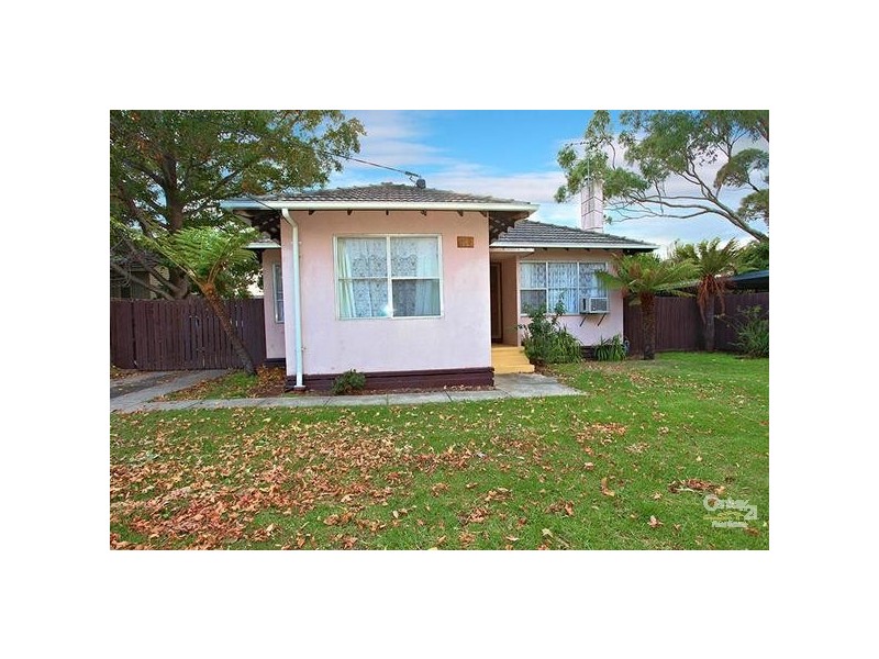 41 Pine Street, Frankston North VIC 3200