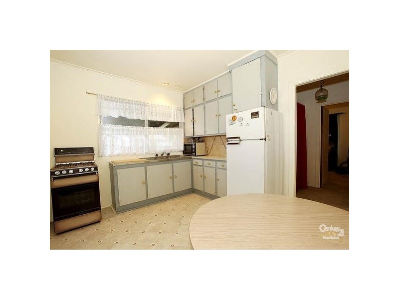 41 Pine Street, Frankston North VIC 3200