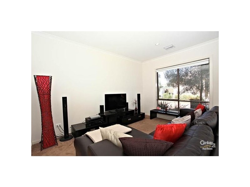 5/28 Potts Road, Langwarrin VIC 3910
