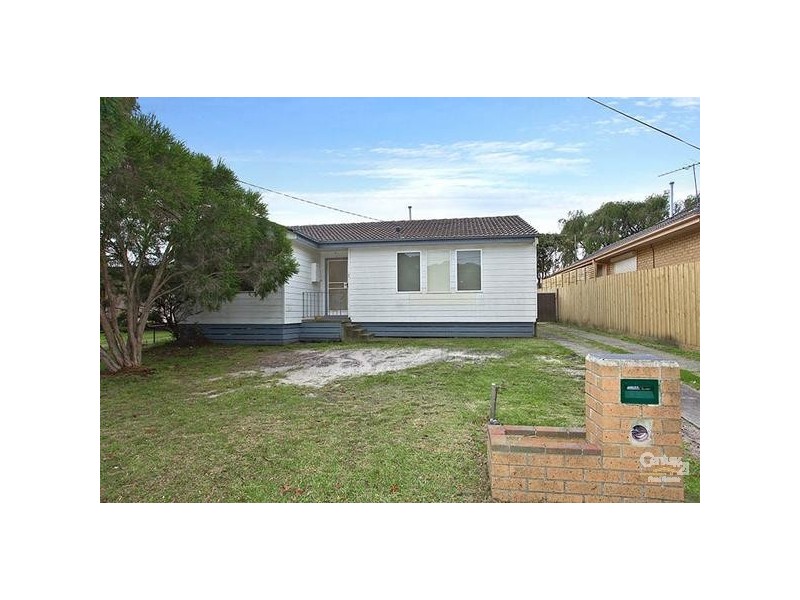 9 Longleaf Street, Frankston North VIC 3200