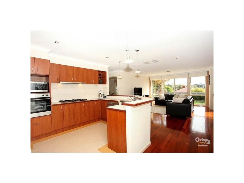 13 Ash Grove North, Langwarrin VIC 3910