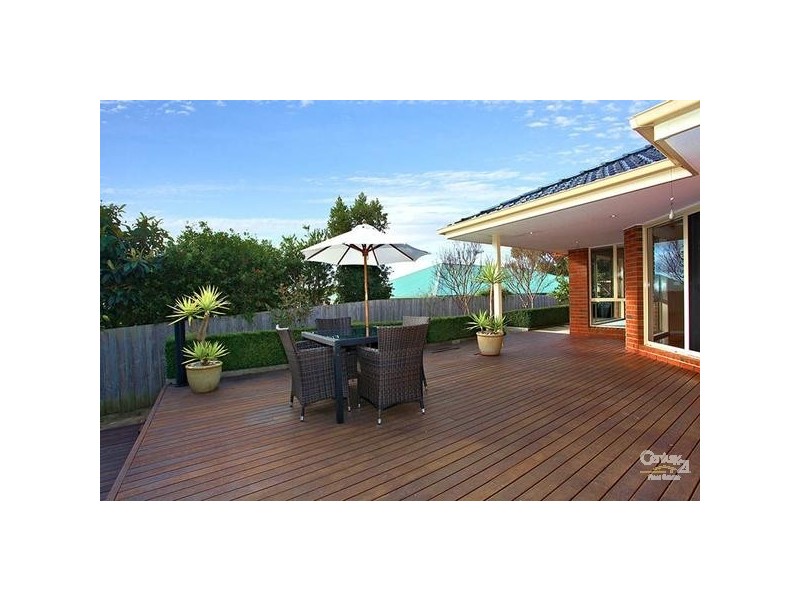 13 Ash Grove North, Langwarrin VIC 3910