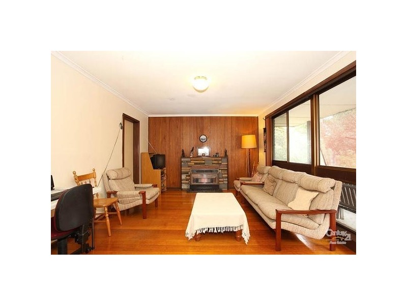 9 Narambi Crescent, Frankston VIC 3199