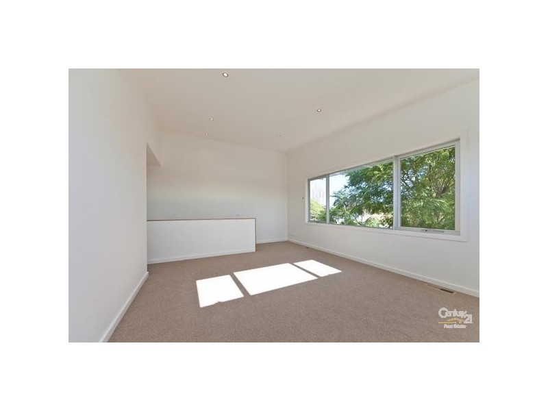 30B Burns Street, Frankston VIC 3199