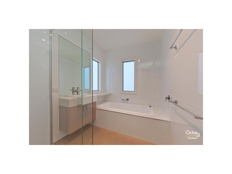 30B Burns Street, Frankston VIC 3199