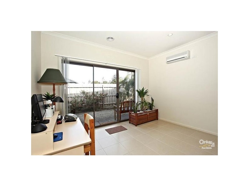 27/28 Potts Road, Langwarrin VIC 3910
