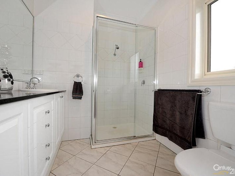 228 Nepean Highway, Seaford VIC 3198