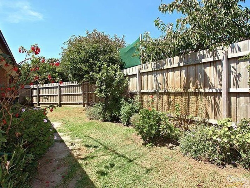 1/26 McComb Boulevard, Frankston South VIC 3199