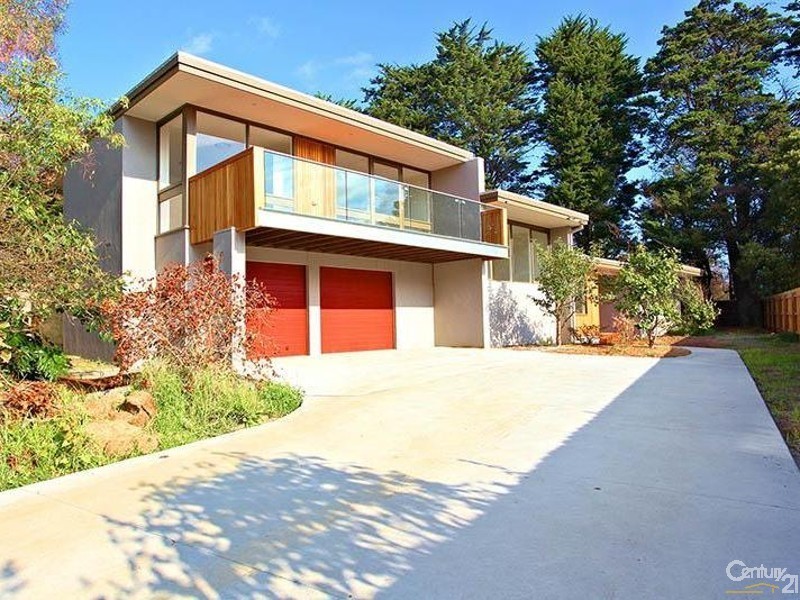 2 Clendon Close, Mount Eliza VIC 3930