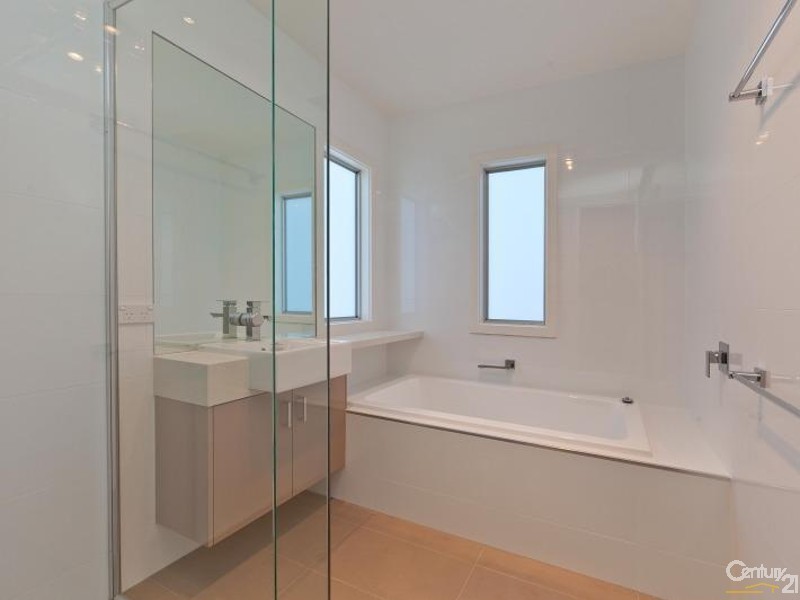 30B Burns Street, Frankston VIC 3199
