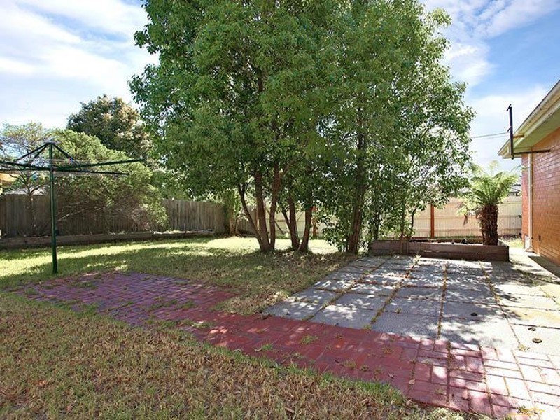 1 Orana Court, Frankston VIC 3199