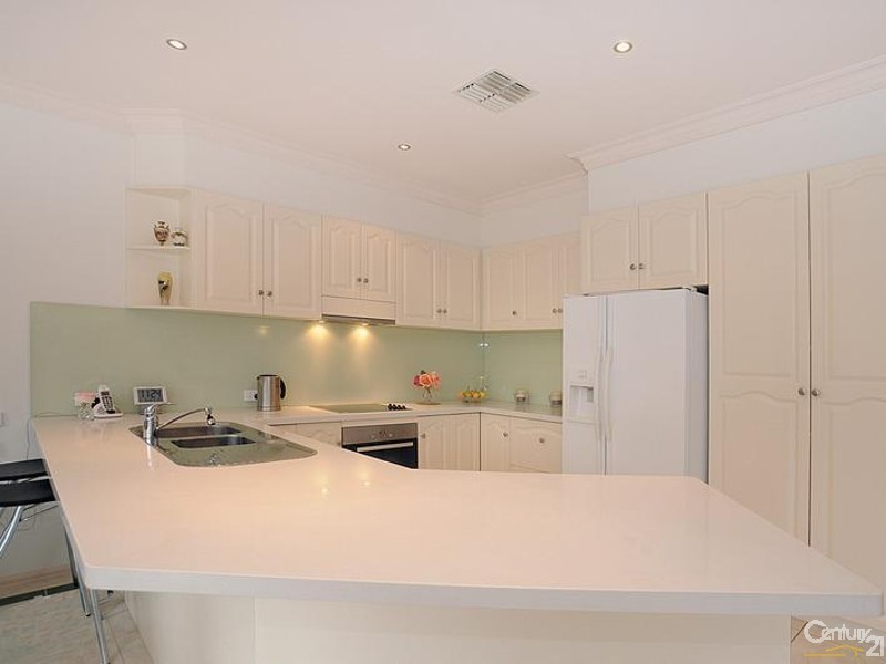 5 Sweetfern Dell, Frankston South VIC 3199