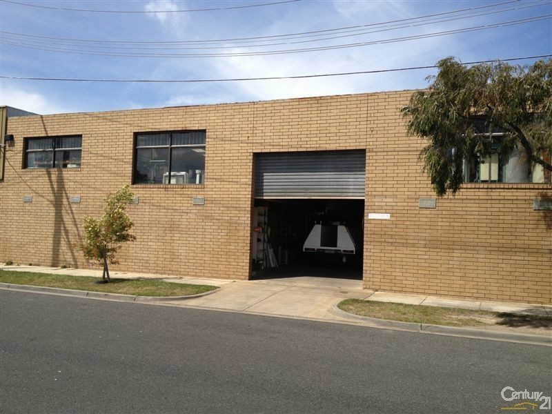 82 Bardia Avenue, Seaford VIC 3198