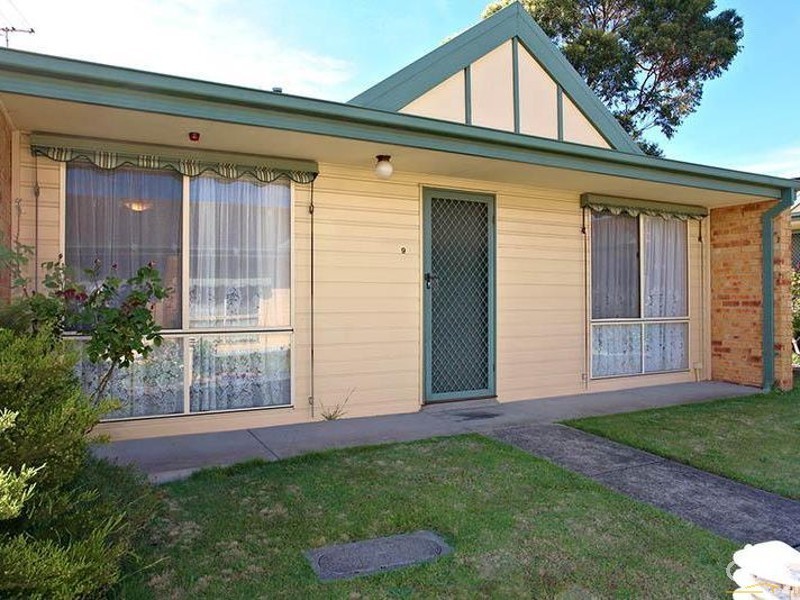 9/18 Reservoir Road, Frankston VIC 3199