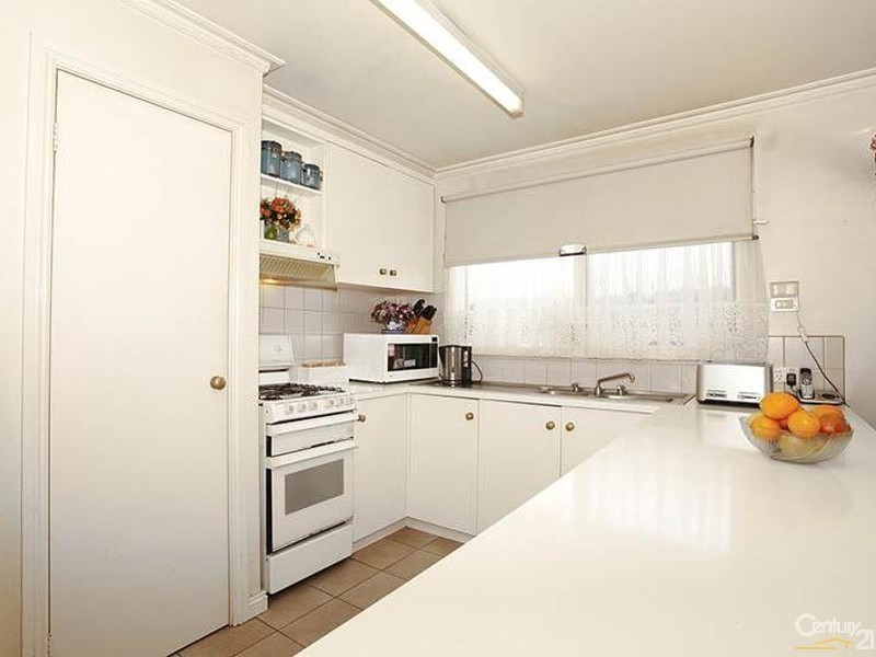 1/32 McCulloch Avenue, Seaford VIC 3198