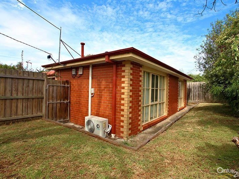 1/32 McCulloch Avenue, Seaford VIC 3198