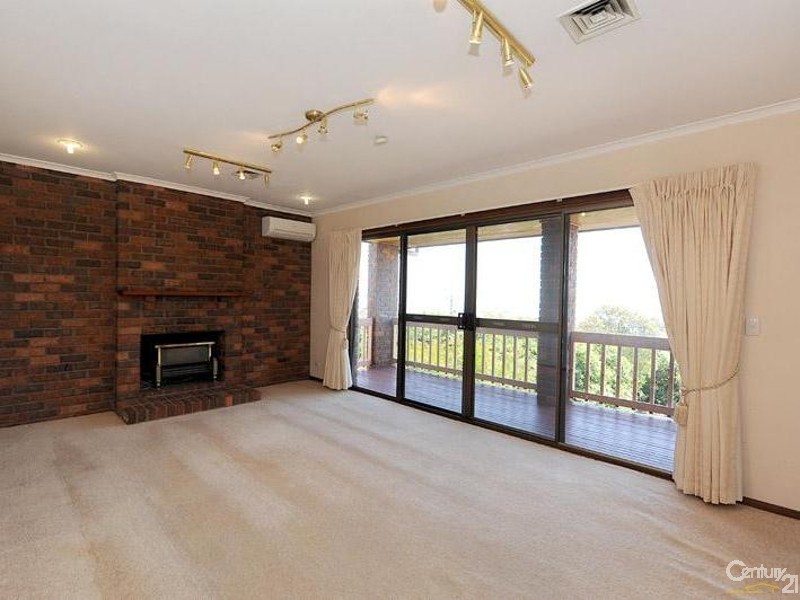 4 Matong Road, Mount Eliza VIC 3930