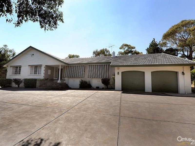 151 Baden Powell Drive, Mount Eliza VIC 3930