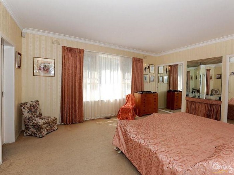 151 Baden Powell Drive, Mount Eliza VIC 3930