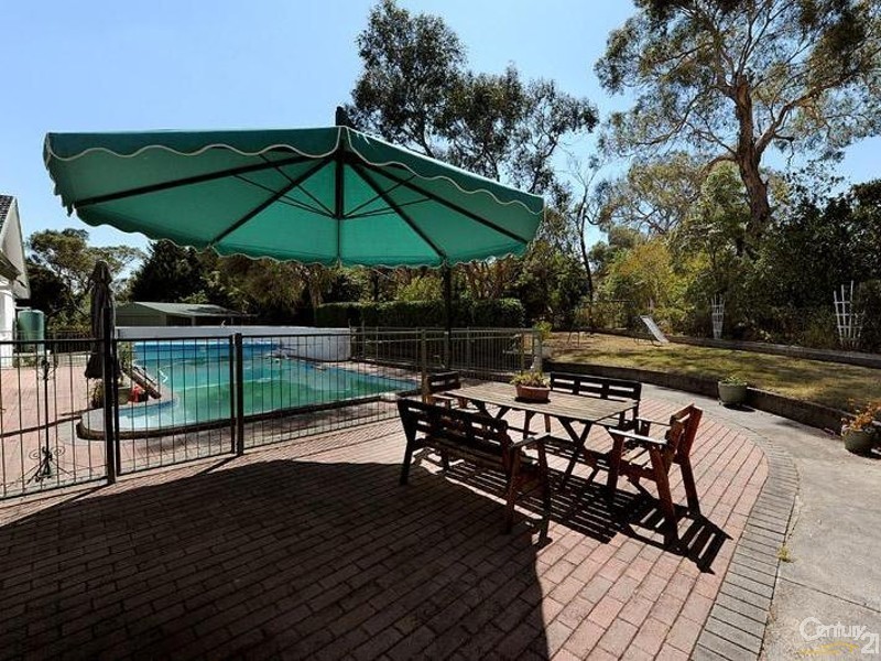 151 Baden Powell Drive, Mount Eliza VIC 3930