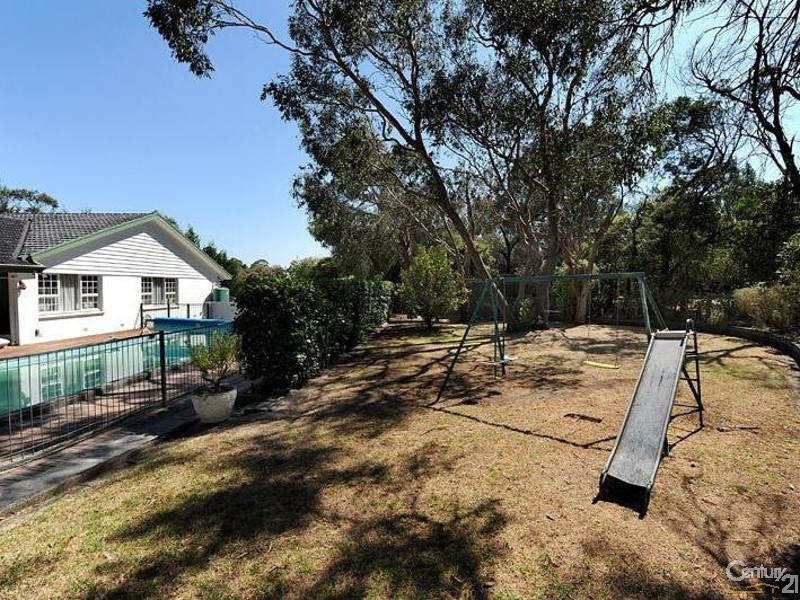 151 Baden Powell Drive, Mount Eliza VIC 3930