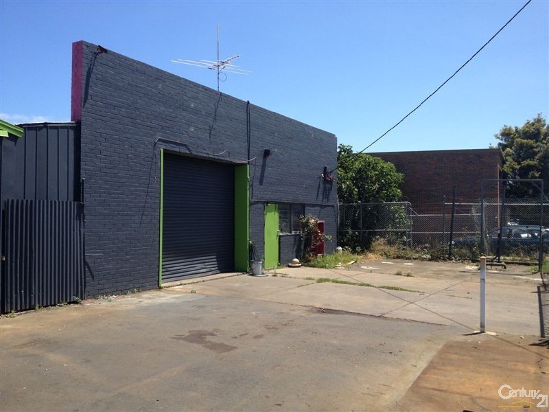 8-10 Gray Street, Seaford VIC 3198