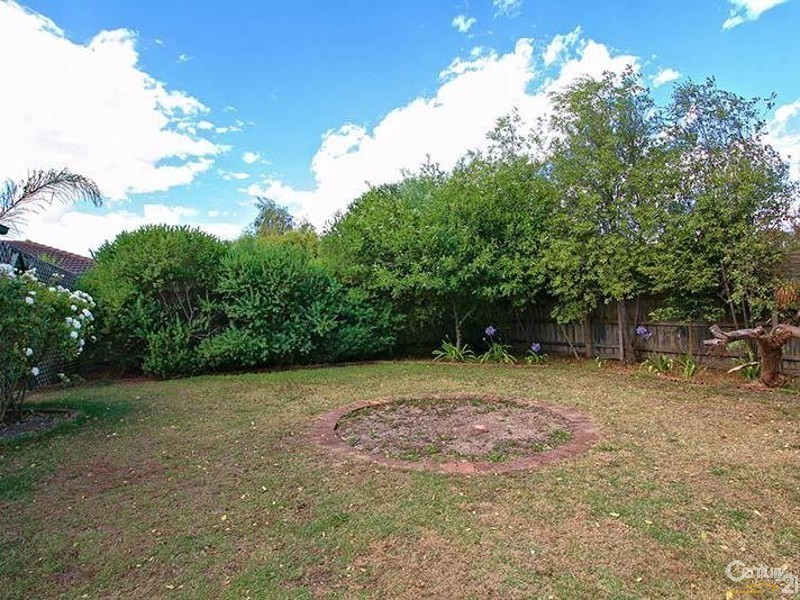 10 John Wedge Wynd, Skye VIC 3977