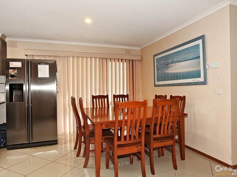 10 Lipton Drive, Frankston VIC 3199