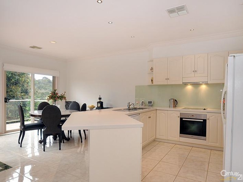 5 Sweetfern Dell, Frankston South VIC 3199