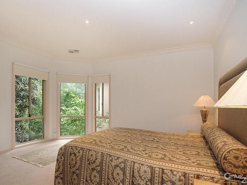 5 Sweetfern Dell, Frankston South VIC 3199