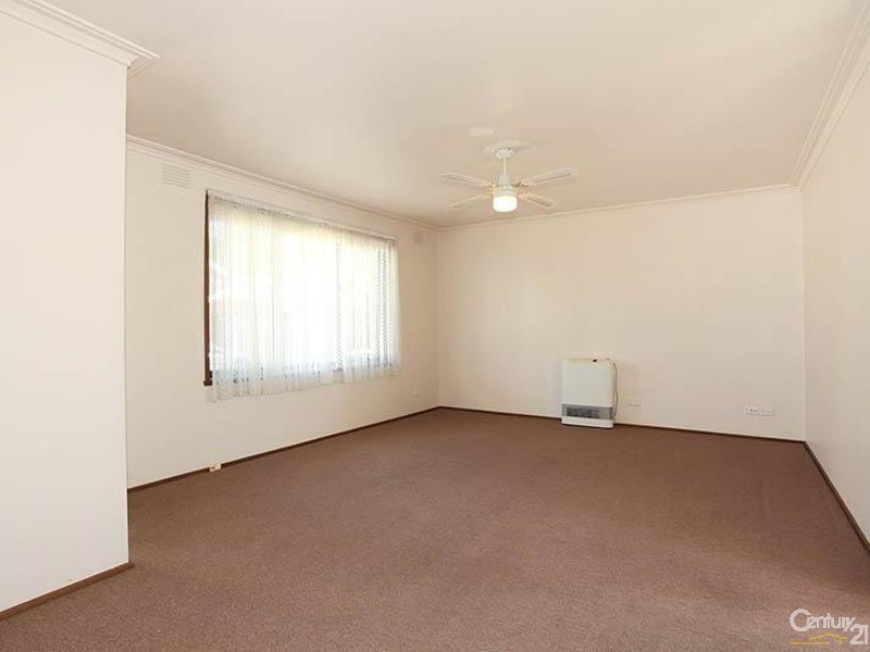 11 Hood Street, Frankston VIC 3199