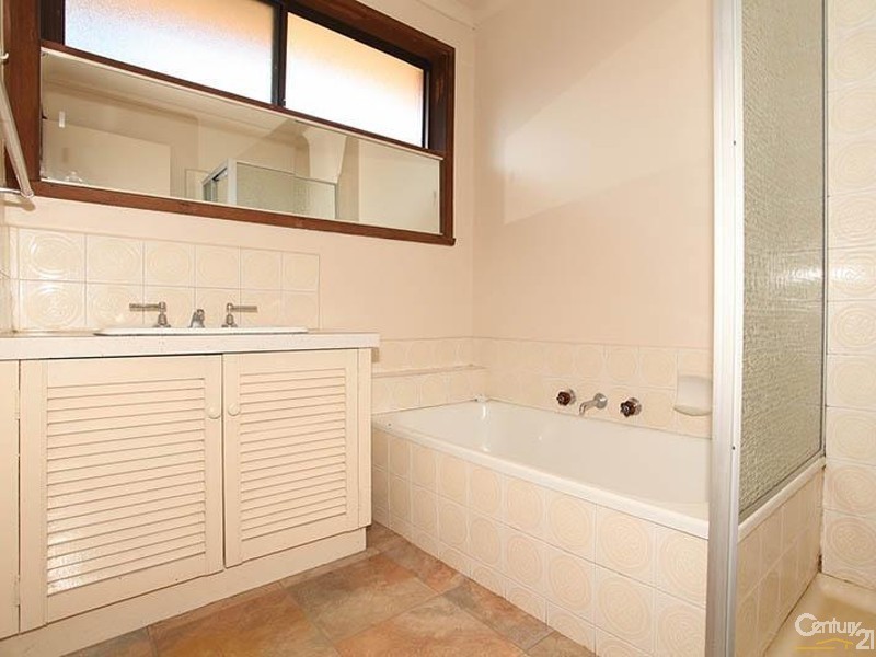 11 Hood Street, Frankston VIC 3199