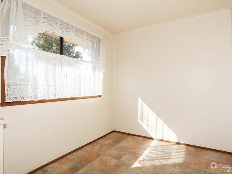 11 Hood Street, Frankston VIC 3199