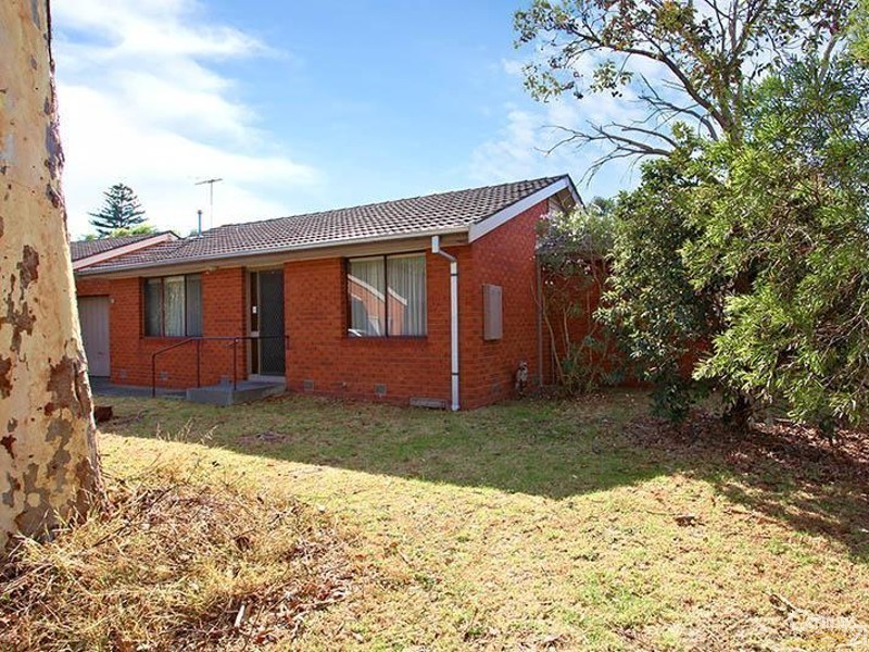 11 Hood Street, Frankston VIC 3199