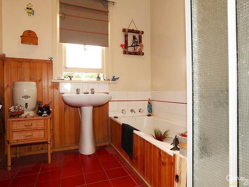 2 Balcombe Street, Frankston VIC 3199