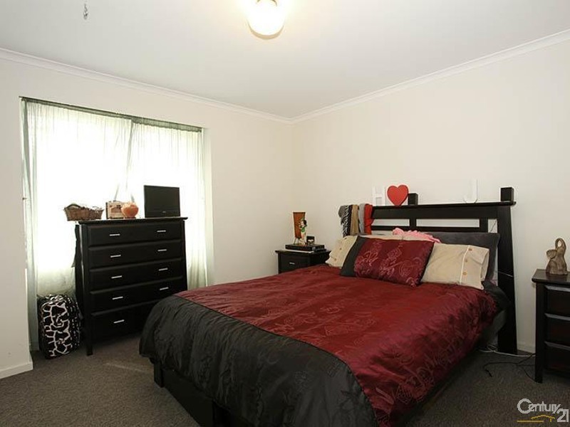 6 Glendale Close, Langwarrin VIC 3910