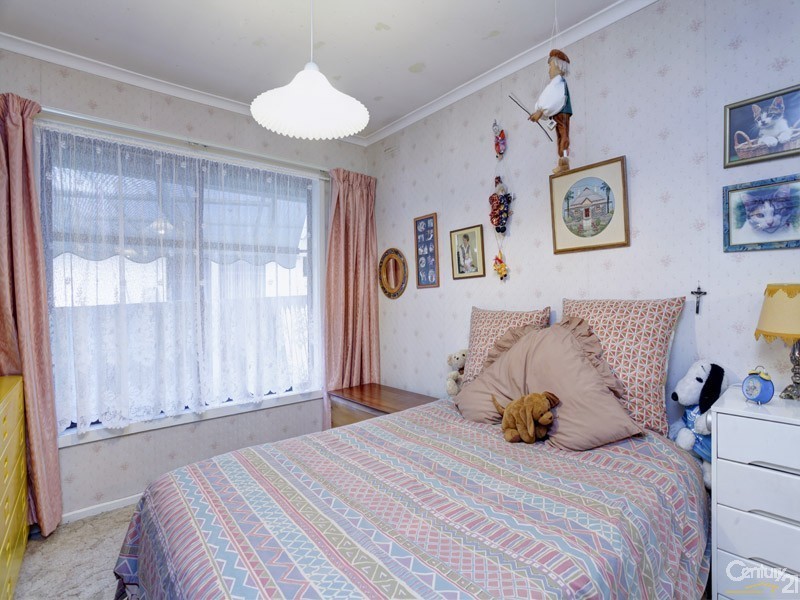 6 Morris Court, Frankston VIC 3199