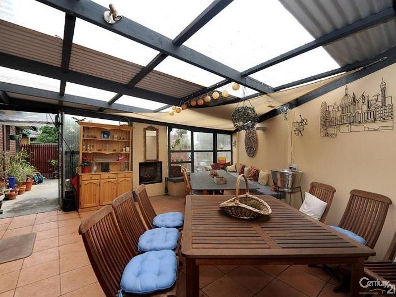 1 Illawarra Close, Frankston VIC 3199