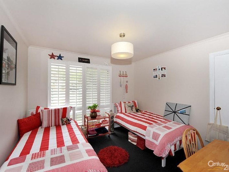 1 Illawarra Close, Frankston VIC 3199