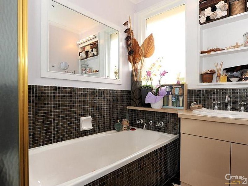 1 Illawarra Close, Frankston VIC 3199