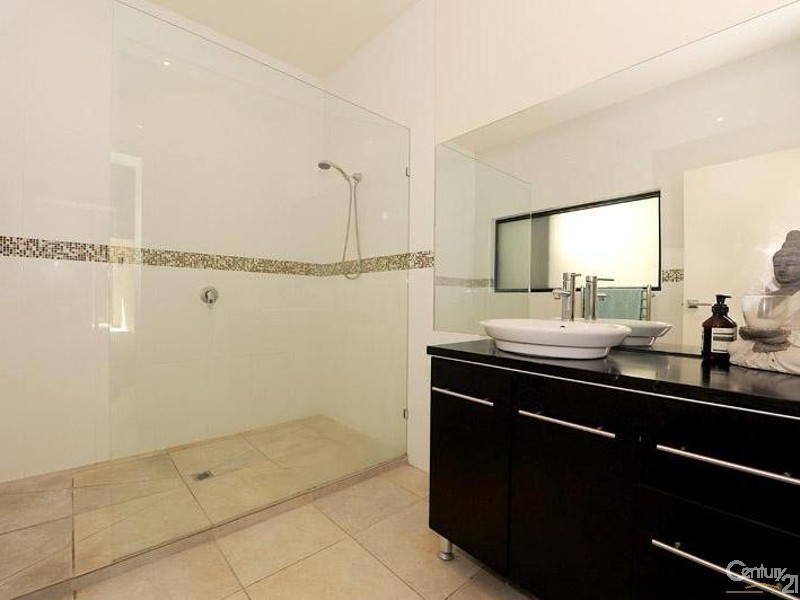 23 Liddesdale Avenue, Frankston South VIC 3199