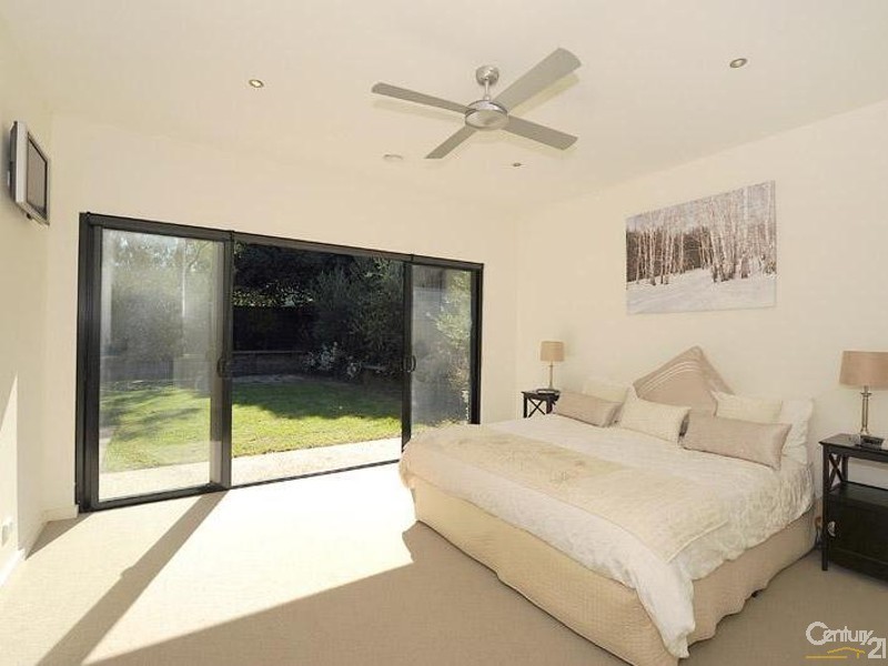 23 Liddesdale Avenue, Frankston South VIC 3199